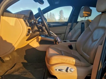 Porsche Macan 2017 Porsche Macan 2017 PORSCHE MACAN 2.0 Benzyna 261KM, zdjęcie 6