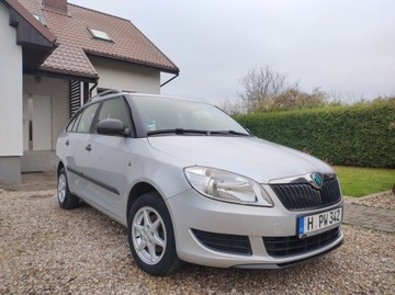 Skoda Fabia II Kombi Facelifting 1.4 16V 85KM 2011 Skoda Fabia 1.4 MPI Klimatyzacja Lift Opłacony z Niemiec