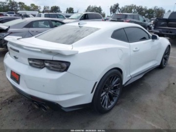 Chevrolet Camaro VI 2022 Chevrolet Camaro ZL1 2022 6.2 Benzyna 650KM, zdjęcie 5