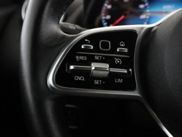 Mercedes Klasa B W247 Sports Tourer 2.0 B200d 150KM 2019 Mercedes B 200 Progressive Automat Navi Tempomat, zdjęcie 33
