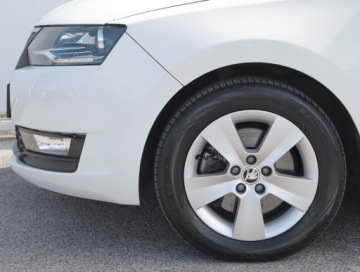 Skoda Rapid II Liftback Facelifting 1.0 TSI 110KM 2019 Skoda Rapid 1.0 TSI, Salon Polska, Serwis ASO, zdjęcie 14