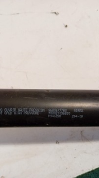 PARTNER BERLINGO III VZPĚRY/TLAKOVAČE TLUMIČE KRYT 9680677780 08-16 ROK !!!!