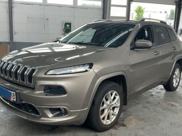 Jeep Cherokee V Terenowy 2.2 MJD 200KM 2016 Jeep Cherokee 2.2 M-Jet Overland 4WD, zdjęcie 1