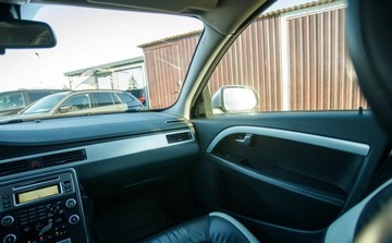 Volvo V70 III Kombi 2.5 T 231KM 2010 Volvo V70 2.5T 231KM Lift R-design Summum Skory BiXenon PDC Manual 2.5, zdjęcie 21