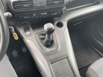 Toyota Proace II 2021 Toyota PROACE CITY VERSO 1.5 D-4D Family, zdjęcie 23