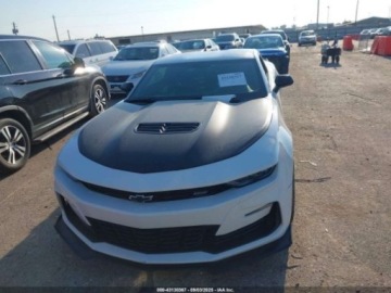 Chevrolet Camaro VI Coupe 6.2 455KM 2022 Chevrolet Camaro 1SS, 2022r., 6.2L 6.2 Benzyna 455KM, zdjęcie 6