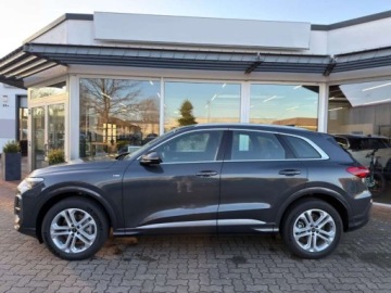 Audi Q5 III 2026 Audi Q5 Pakiet MMI, Czern Plus, S line, Pakiet Tech, 2.0 Hybryda 204KM, zdjęcie 3