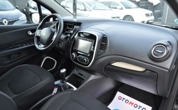 Renault Captur I Crossover 0.9 Energy TCe 90KM 2017 Renault Captur LIFT Benzyna Klimatyzacja Nawigacja Benzyna 90KM, zdjęcie 14