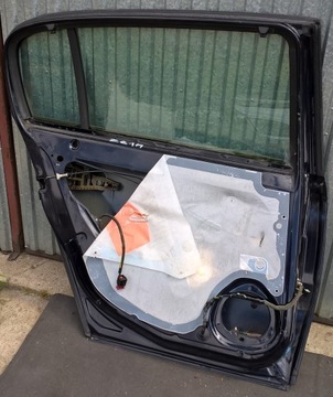 DVEŘE LEVÉ LEVÝ ZADNÍ OPEL SIGNUM KOL Z21A