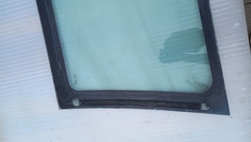 SKLO (OKNO) KAROSERIE LEVÝ PEUGEOT 806 01R