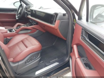 Porsche Cayenne III 2025 Porsche Cayenne S 2025 4.0 Benzyna 468KM, zdjęcie 9