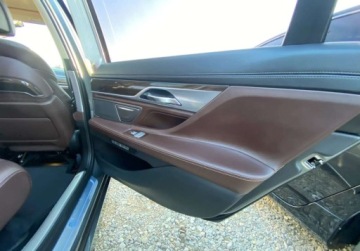 BMW Seria 7 G11-G12 Sedan L 740e 326KM 2016 BMW Seria 7 G12 740Le iPerformance Full Opcja Lift Zadbana Polecam 2.0, zdjęcie 21