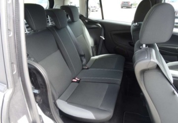 Ford B-MAX 1.0 EcoBoost 100KM 2015 Ford B-MAX Ford B-MAX 1.0 EcoBoost Trend Benzyna 100KM, zdjęcie 13