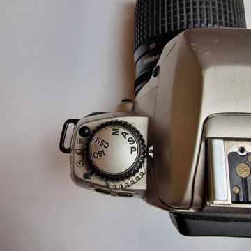Nikon F80 Объектив Nikon Af Nikkor 28-80 мм