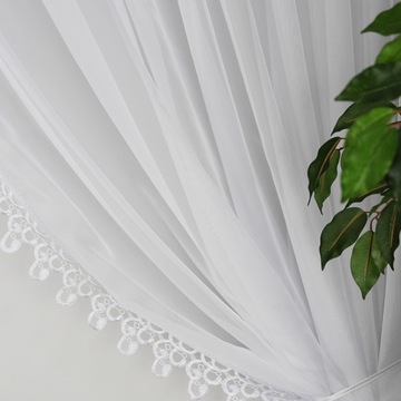 БЕЛОСНЕЖНАЯ ЭЛЕГАНТНАЯ ШТОРА С ГИПЮРОМ 400х150