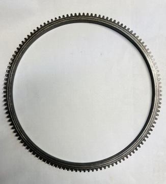 VĚNEC KOLA SETRVAČNÍKU FIAT 126P