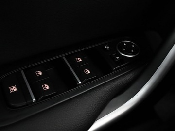 Kia XCeed PHEV 1.6 GDi Plug-in Hybrid 141KM 2022 Kia XCeed PHEV full LED panorama navi kamera i, zdjęcie 39