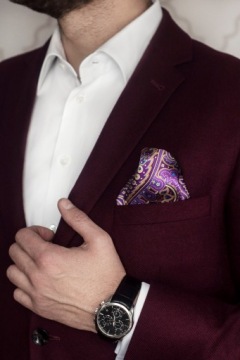 Шелковый нагрудный платок французского фиолетового цвета