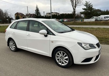 Seat Ibiza IV SportTourer Facelifting 1.2 TSI 105KM 2014 Seat Ibiza 1,2 BenzGaz, 105 KM, Zarejestrowany 1.2 BenzynaLPG 105KM, zdjęcie 4
