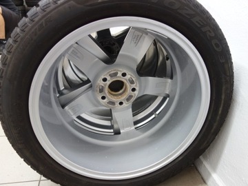 245/45R18 275/40R18 KOLA ZIMNÍ PIRELLI MERCEDES W213 BMW G30 TPMS 4X7M