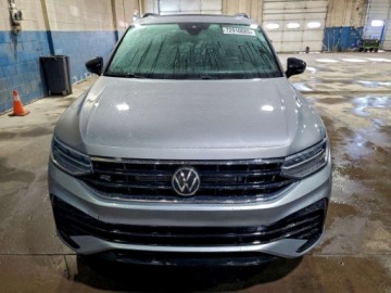 Volkswagen Tiguan II 2023 Volkswagen Tiguan Se R-Line Black 2023 2.0 Benzyna 184KM, zdjęcie 5
