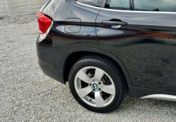 BMW X1 E84 Crossover Facelifting sDrive 20i 184KM 2014 BMW X1 BMW X1 sDrive20i xLine 2.0 Benzyna 184KM, zdjęcie 28