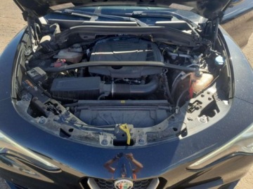 Alfa Romeo Stelvio SUV 2.0 Turbo 280KM 2018 Alfa Romeo Stelvio 2018 r., 2,0L SPORT 4X4 2.0 Benzyna 280KM, zdjęcie 11