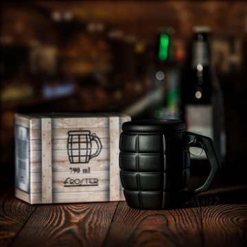 KUBEK GRANAT Gigantyczny 790ml dla faceta CZARNY