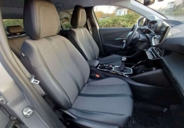 Peugeot 208 II Hatchback 1.2 PureTech 102KM 2022 Peugeot 208 67 Allure Pack 102 KM I wlasciciel GWARANCJA 1.2 102KM, zdjęcie 13