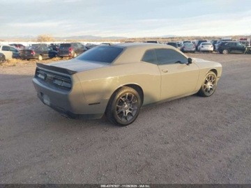 Dodge Challenger III 2018 Dodge Challenger DODGE CHALLENGER GT AWD 3.6 Benzyna 305KM, zdjęcie 2