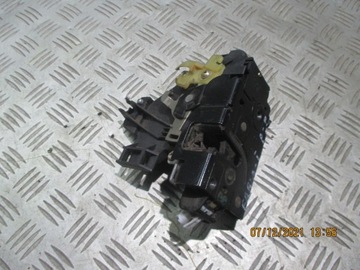 ZAMEK PRAWY PRZÓD SKODA FABIA I VW GOLF IV LUPO 2 PINY BEZ CENTRALNEGO