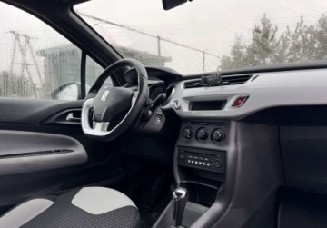 DS 3 Hatchback Facelifting 2016 1.2 PureTech 82KM 2017 Citroen DS3 1.2i 2017r automat niski przebieg 1.2 Benzyna 82KM, zdjęcie 6
