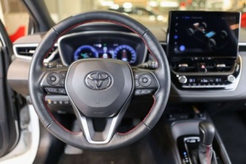 Toyota Corolla XII TS Kombi Facelifting 2.0 Hybrid Dynamic Force 196KM 2024 Toyota Corolla 2.0 Hybrid GR Sport Dynamic 2.0 Hybryda 196KM, zdjęcie 9