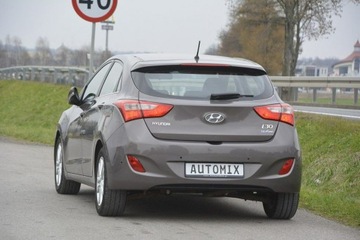 Hyundai i30 II Hatchback 5d 1.4 MPI 100KM 2012 Hyundai i30 1.4 MPI Benzyna gwarancja przebiegu, zdjęcie 6