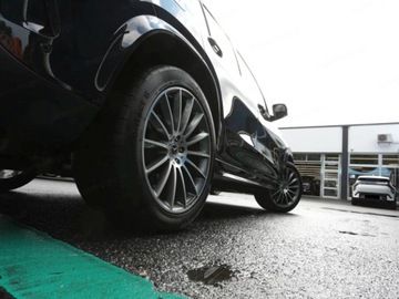 Mercedes GLE V167 SUV Facelifting 2.0 300d 269KM 2025 MERCEDES-BENZ GLE 300 d 4-Matic AMG Line 2.0 (269KM) 2025, zdjęcie 4