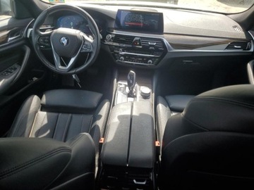 BMW Seria 5 G30-G31 2019 BMW Seria 5 540i 2019 3.0l 3.0 Benzyna 335KM, zdjęcie 8