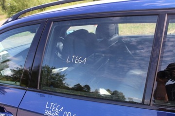 SZYBA DRZWI TYŁ TYLNA LEWA BMW E61 KOMBI TOURING