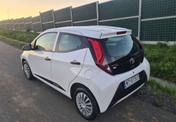 Toyota Aygo II Hatchback 3d Facelifting 1.0 VVT-i 72KM 2021 Toyota Aygo * Salon PL Klimatyzacja * Bardzo zadbana 1 wlasciciel, zdjęcie 5