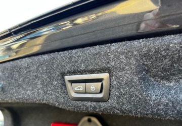 BMW Seria 5 G90-91 Sedan 2.0 20d 197KM 2024 BMW Seria 5 520d G60 197 KM Skretna tylna os Dealer BMW Bonkowscy, zdjęcie 31