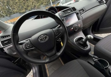 Toyota Verso Minivan Facelifting 1.8 Valvematic 147KM 2016 Toyota Verso 1.6 147KM 7 OSOBOWY Gwarancja ZAREJESTROWANA Kamera navi, zdjęcie 28