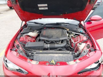 Alfa Romeo Giulia II Sedan 2.0 TBi 280KM 2018 Alfa Romeo Giulia TI Sport 2018 2.0l 2.0 Benzyna 280KM, zdjęcie 8