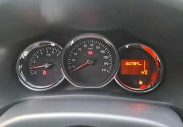 Dacia Sandero II Hatchback 5d TCe  90KM 2015 Dacia Sandero BDB stan - klima - hak - tempomat - czujniki z tylu Benzyna, zdjęcie 12