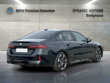 BMW Seria 5 G90-91 Touring 2.0 520d 197KM 2025 BMW 520 BMW 520 M Pakiet,M Pro,komfort,IconicGlow,, zdjęcie 4