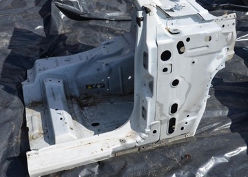 ПРАВАЯ ЧЕТВЕРТЬ СТОЙКИ РАМЫ JEEP WRANGLER JL 2D/4D