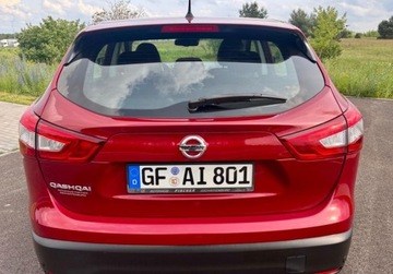 Nissan Qashqai II Crossover 1.2 DIG-T 115KM 2017 Nissan Qashqai 1.2 cm benzyna Stan bdb 1.2 Benzyna 116KM, zdjęcie 9