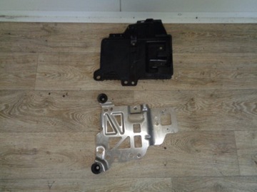 FORD FOCUS MK4 LIFT PODSTAWA AKUMULATORA 2405