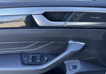 Volkswagen Arteon Fastback Facelifting 2.0 TSI 190KM 2021 Volkswagen Arteon Shooting Brake 2.0TSI 190KM Elegance DCC Ambiente Webast, zdjęcie 17