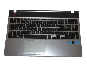 Palmrest klawiatura SAMSUNG NP550 NP550P5C