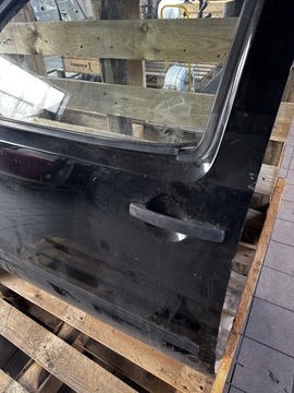 DVEŘE LEVÝ PŘEDNÍ LEVÉ NISSAN NAVARA