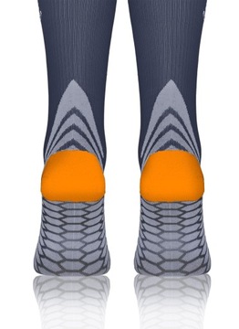 НОСКИ СПОРТИВНЫЕ КОМПРЕССИОННЫЕ для бегунов, ДЛИННЫЕ Sesto Senso *35-38